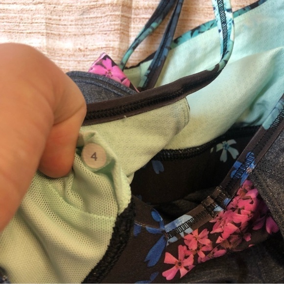 Lululemon Roll Out Tank - Heathered Black / Petal Pop Multi / Black - Picture 5 of 6